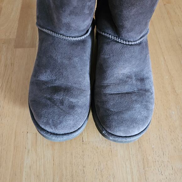 UGG Winter Boots Bailey Bow Suede Lace Back Sz 7 Dark Gray 1002954 - Picture 3 of 9